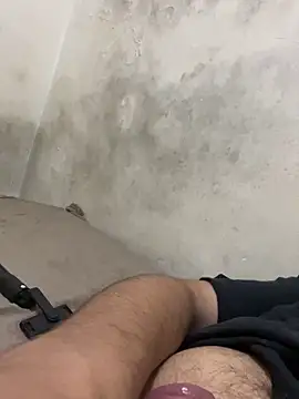 Snapshot of Magosupreme chatting on February 25, 9:53 am Magosupreme online show from February 25, 9:53 am