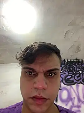 Magosupreme online show from April 3, 2:09 am