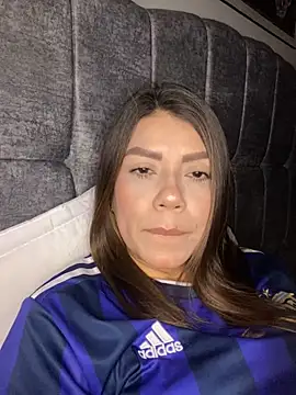 martina contreras online show from November 28, 5:10 am