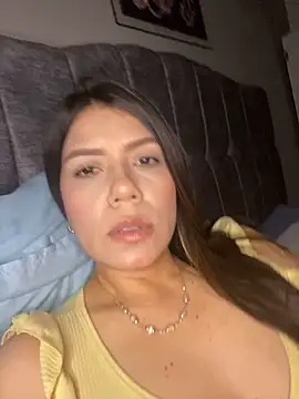 martina contreras online show from May 21, 7:04 am
