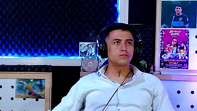 Darko0717 online show from February 7, 9:37 pm