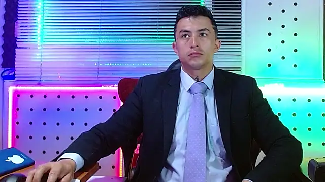 Darko0717 online show from May 27, 10:34 am