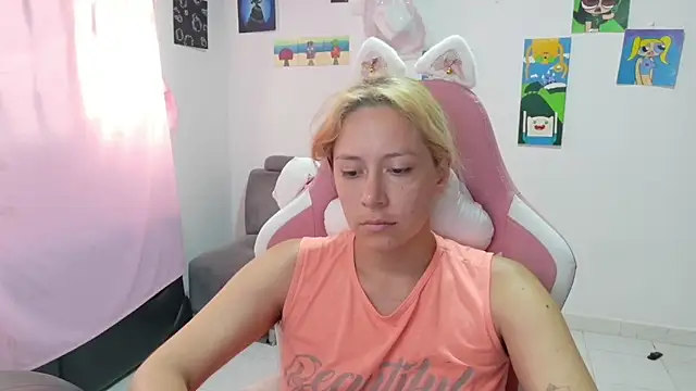 MommyMiaWs online show from March 17, 3:04 pm