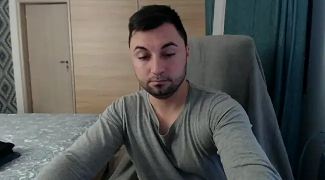 HankMalone online show from January 6, 5:49 pm