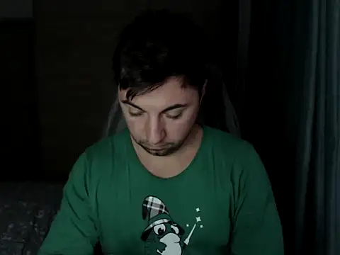 HankMalone online show from December 2, 4:07 am