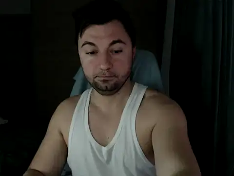 Snapshot of HankMalone chatting on April 4, 3:38 am HankMalone online show from April 4, 3:38 am