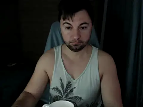 Snapshot of HankMalone chatting on April 6, 3:26 am HankMalone online show from April 6, 3:26 am