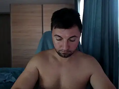 Snapshot of HankMalone chatting on June 25, 3:39 am HankMalone online show from June 25, 3:39 am