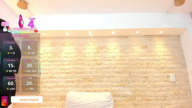 Snapshot of anette_cooper chatting on November 29, 12:08 pm anette cooper online show from November 29, 12:08 pm