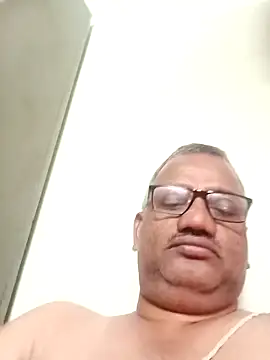 StarPacifist6 online show from March 9, 3:05 pm