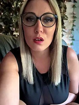 Snapshot of Leanymphoo chatting on September 17, 3:24 pm Leanymphoo online show from September 17, 3:24 pm