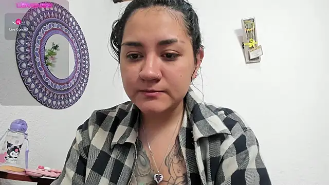 Hanna moore1 online show from January 14, 8:15 pm