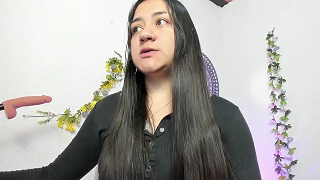 Hanna moore1 online show from January 29, 1:28 pm