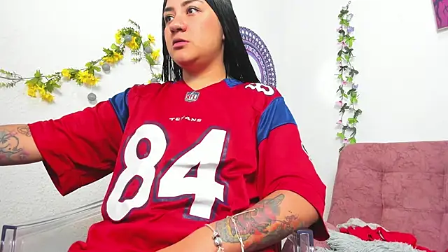 Hanna moore1 online show from March 19, 7:06 pm