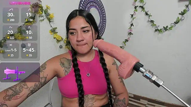 Hanna moore1 online show from March 20, 10:18 pm