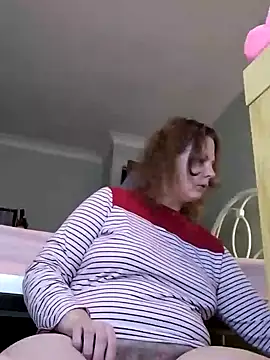 xxSexyBushLinnxx online show from January 16, 8:46 pm