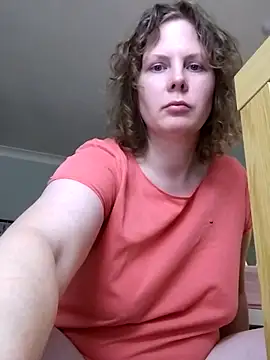 xxSexyBushLinnxx online show from January 28, 11:49 am