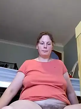 xxSexyBushLinnxx online show from February 10, 7:07 pm