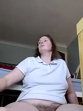 xxSexyBushLinnxx online show from February 12, 3:38 pm