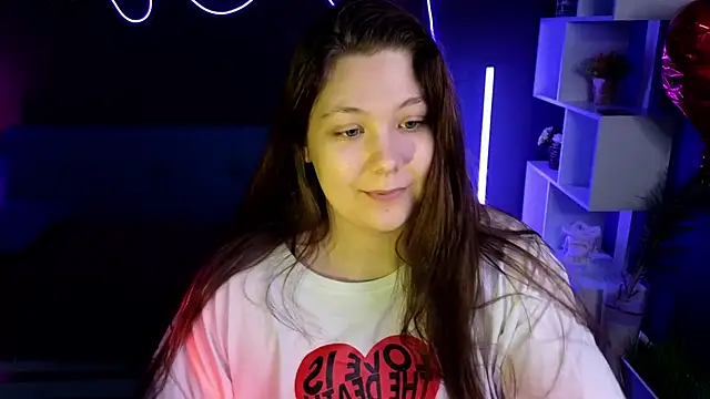 DjennaPalme online show from March 5, 8:32 am