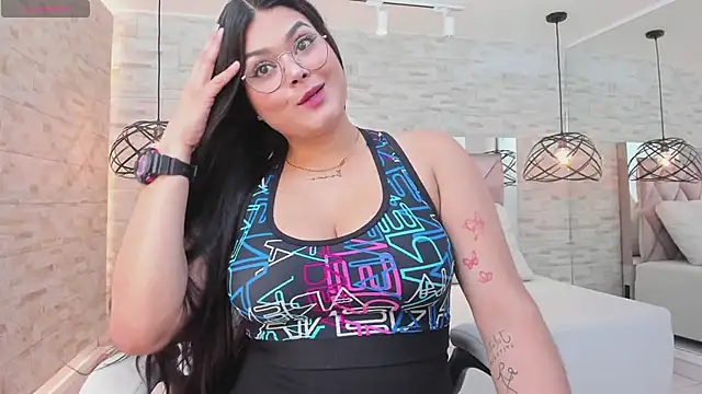 Snapshot of im_mou_ chatting on February 10, 12:50 pm im mou online show from February 10, 12:50 pm