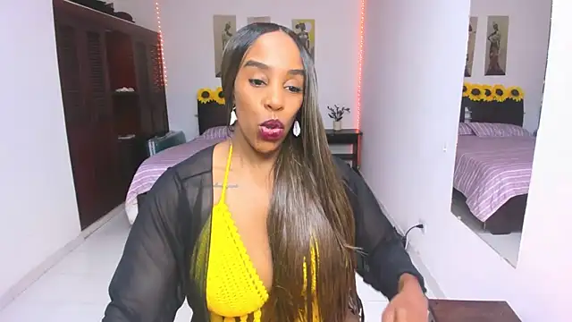 TAYLORR778 online show from March 18, 2:20 pm