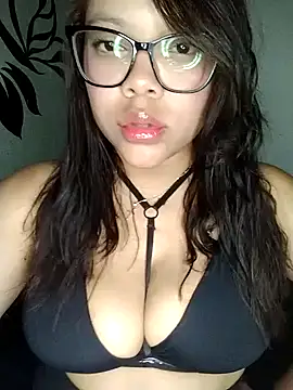 loren grece online show from January 23, 2:02 am