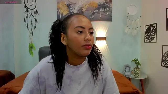 Snapshot of tracycum chatting on February 6, 6:13 pm tracycum online show from February 6, 6:13 pm