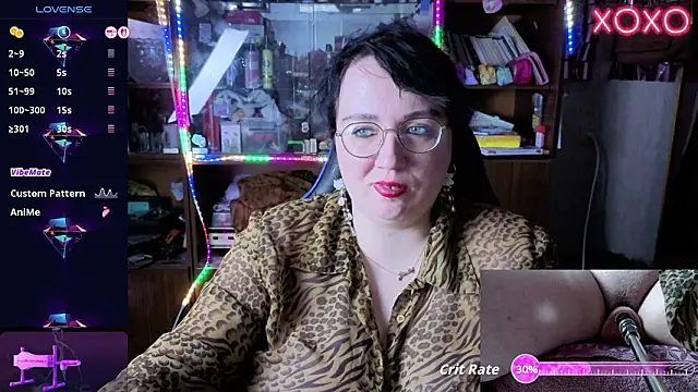 LeonaHarrison online show from January 18, 2:04 am