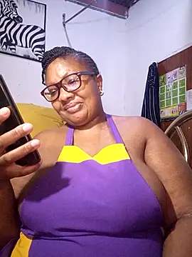 YELLOW BONE online show from March 7, 8:06 pm