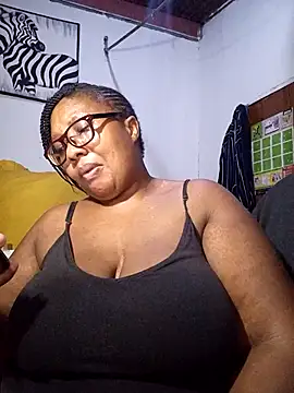 YELLOW BONE online show from March 10, 8:58 pm