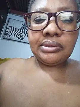 YELLOW BONE online show from June 10, 8:30 pm