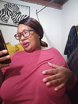 YELLOW BONE online show from July 5, 7:43 pm