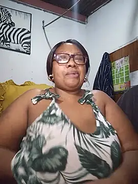 YELLOW BONE online show from July 23, 8:40 pm
