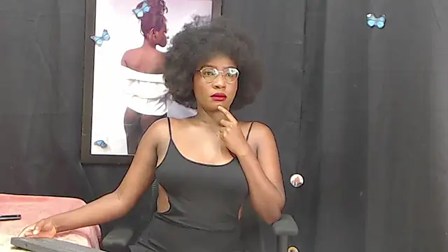 lia thomsonn online show from February 14, 5:19 am