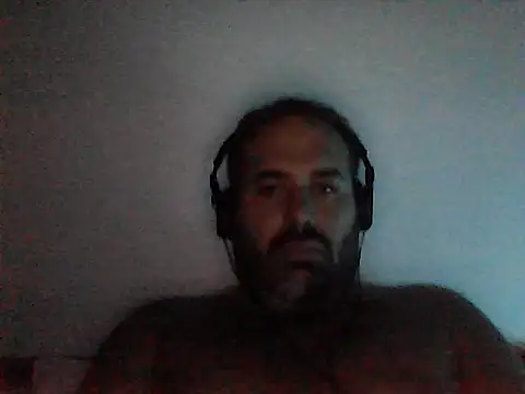 Snapshot of The_Masterxxx14 chatting on September 15, 9:37 pm The Masterxxx14 online show from September 15, 9:37 pm