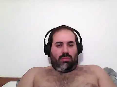 Snapshot of The_Masterxxx14 chatting on February 2, 6:28 pm The Masterxxx14 online show from February 2, 6:28 pm