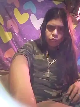 Snapshot of Juicypussy0420 chatting on October 14, 2:01 am Juicypussy0420 online show from October 14, 2:01 am