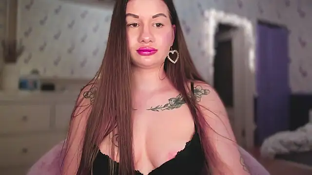 JuicyHelenX online show from October 21, 3:24 pm