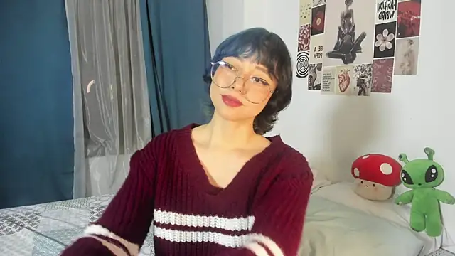 Snapshot of acid_candy_ chatting on January 5, 11:33 pm acid candy online show from January 5, 11:33 pm