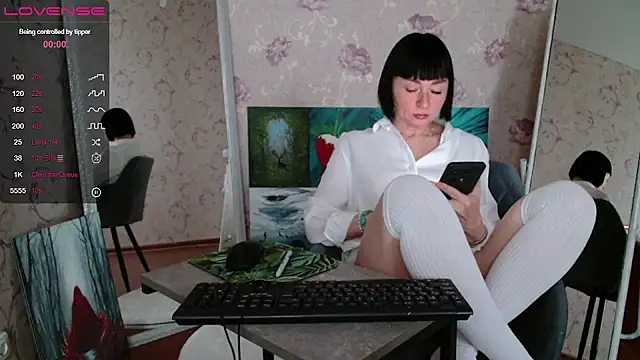 secret library online show from December 11, 5:32 am
