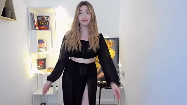 Snapshot of GracefulLook chatting on January 15, 5:47 pm GracefulLook online show from January 15, 5:47 pm