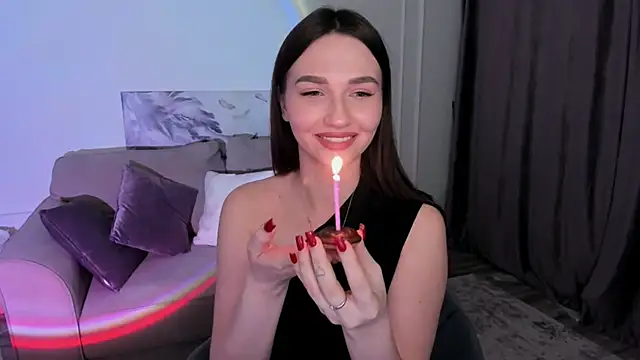 Snapshot of GracefulLook chatting on November 25, 7:36 pm GracefulLook online show from November 25, 7:36 pm