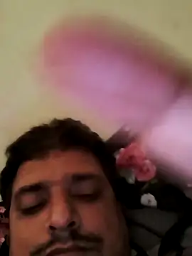 Snapshot of rajstrip12650 chatting on March 2, 7:21 am rajstrip12650 online show from March 2, 7:21 am