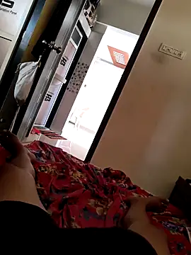 Snapshot of rajstrip12650 chatting on March 15, 10:03 am rajstrip12650 online show from March 15, 10:03 am