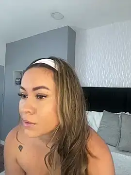 Snapshot of TaylorEvanss chatting on February 24, 12:05 pm TaylorEvanss online show from February 24, 12:05 pm