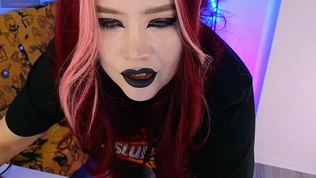 wickedxqueen online show from June 1, 9:16 pm