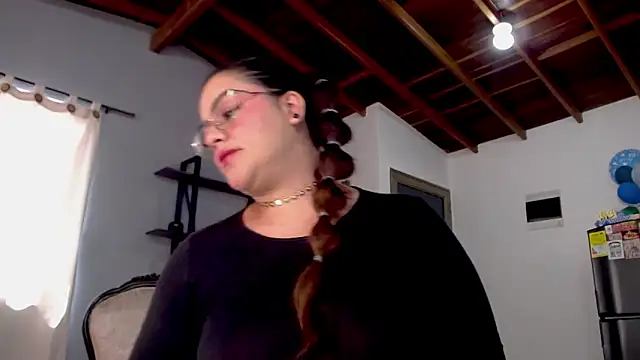 maela1 online show from October 12, 6:51 pm