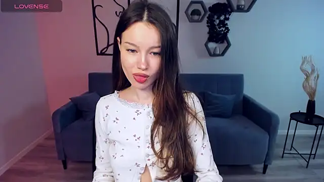 KaitieLove online show from January 31, 12:07 pm