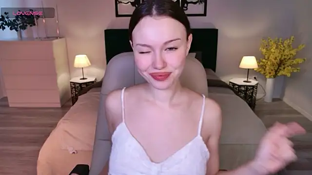KaitieLove online show from September 20, 8:37 am